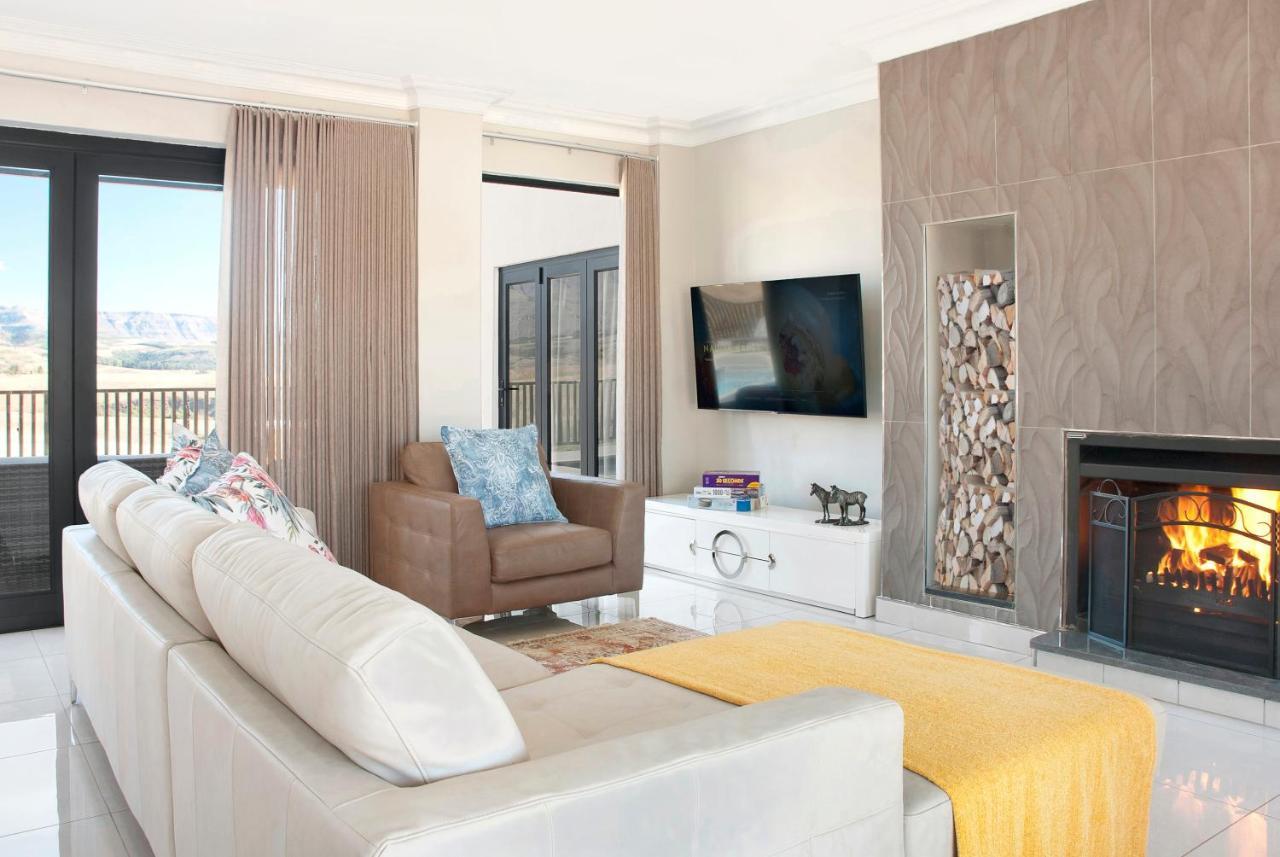 Eleven On Tumbleweed, Cathkin Estates Apartment Champagne Valley Luaran gambar
